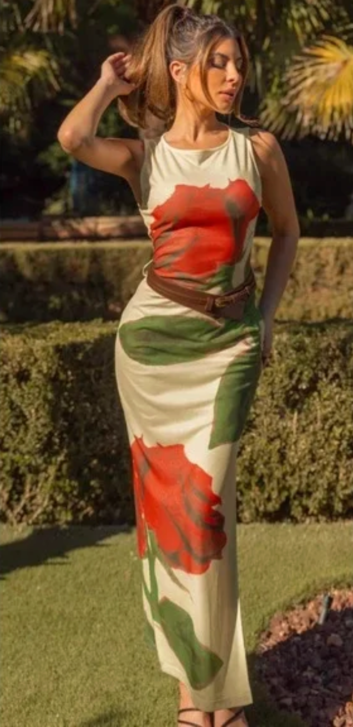 Round Neck Rose Printed Maxi Dress